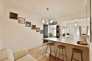 Photo 7- click for photo gallery